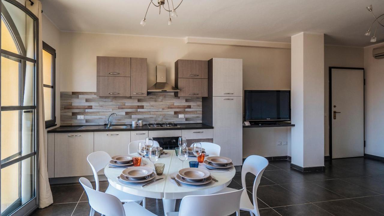 Dei Mille 31 B Lägenhet Albenga Exteriör bild