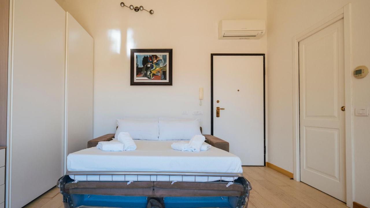 Dei Mille 31 B Lägenhet Albenga Exteriör bild